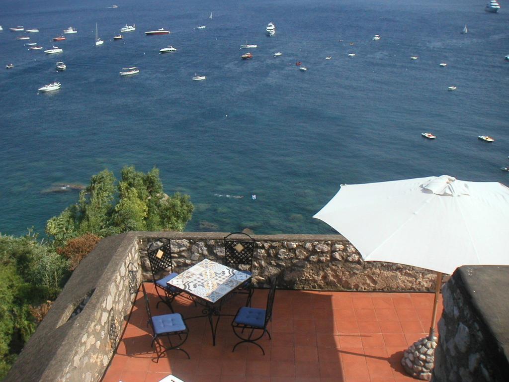 Marina Del Cantone Chalet Nerano Room photo